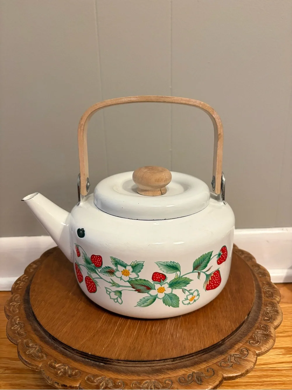 White Strawberry Floral Teapot with Wooden Handle